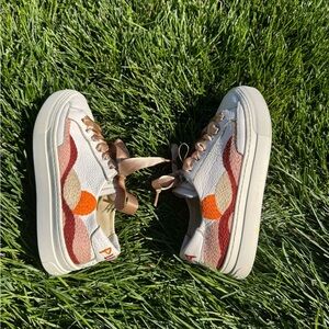 Women’s Boho/Hippie embroidered sneakers